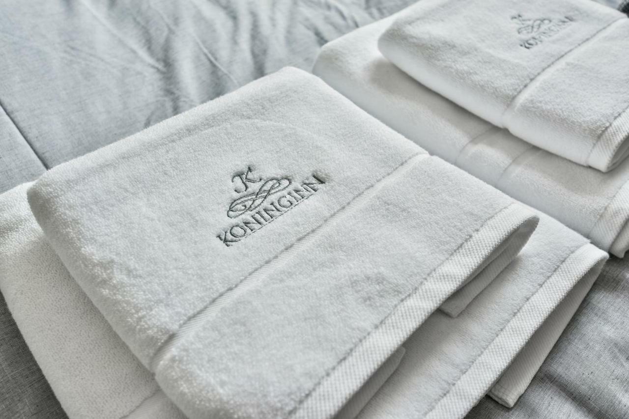 Boutique Hotel Koninginn Haarlem Esterno foto
